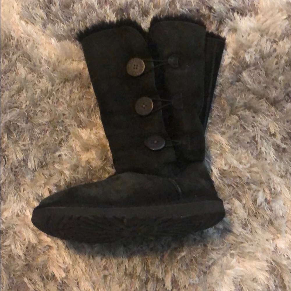 Black Ugg Boots
